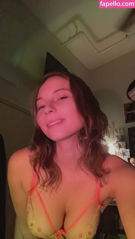 redhotambz porn star gallery