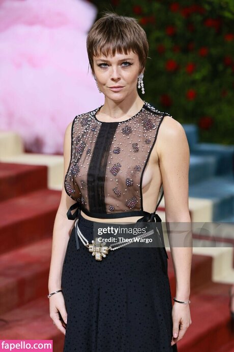 Maggie Rogers star sex image