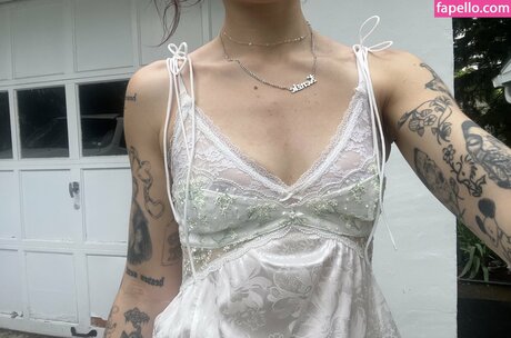 Mkultramilf pretty pornstar img