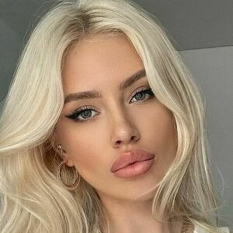 lilyabraun adult star pictures