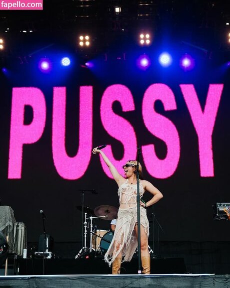 Marisa Dabice star high quality picture