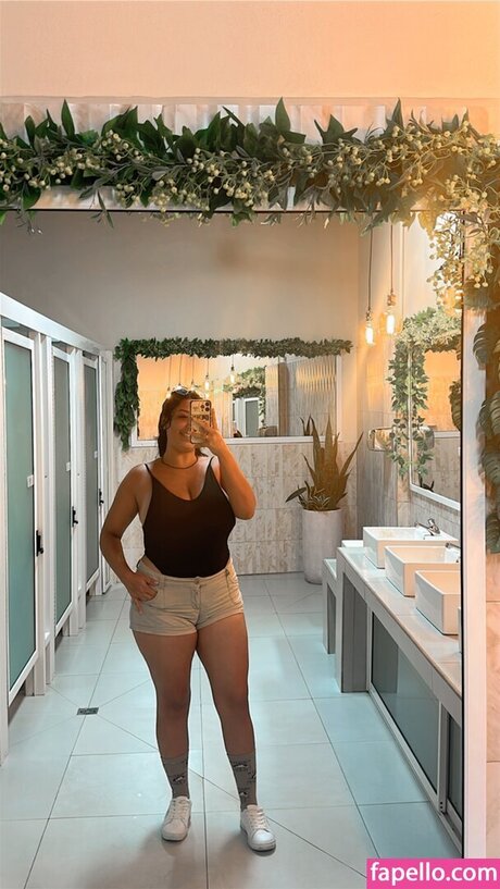 rukminimunera17 star beautiful picture