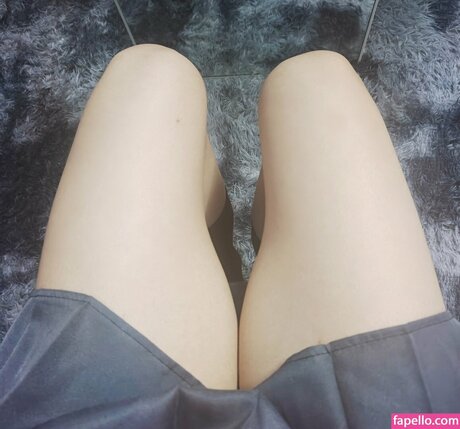 The Nuzzle star hot pic