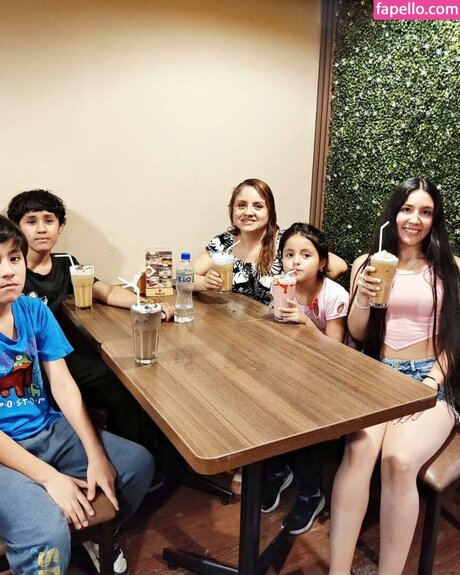 Nicole Dayana model nudes pics