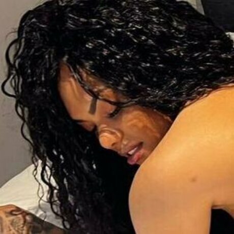 pregnant ebony onlyfans adult img