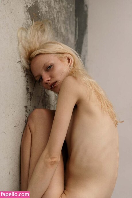 Karina Vasilishin hot model images