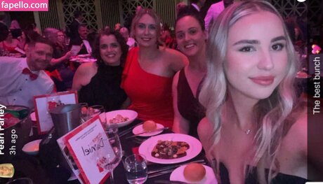 Pearl Farley model erotic pictures