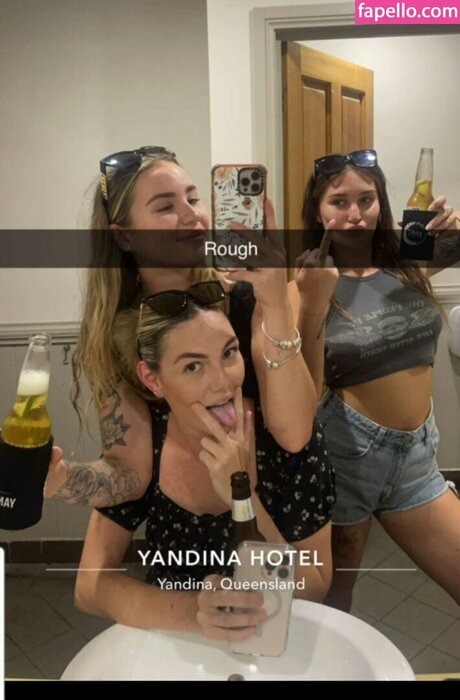 Pearl Farley pornstar hd images