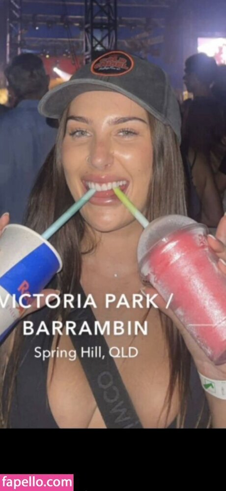 Pearl Farley model perfect image