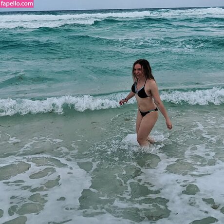 kristastreams hd model images