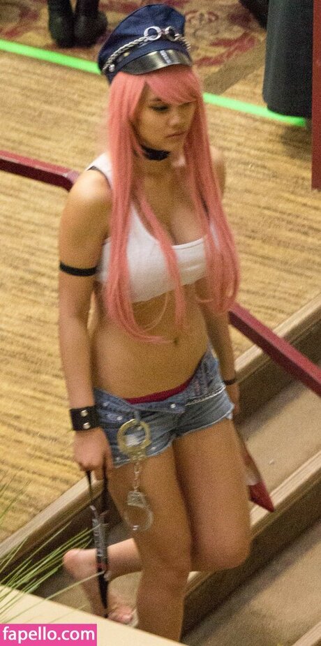 Marine Sivongsa model sex photos