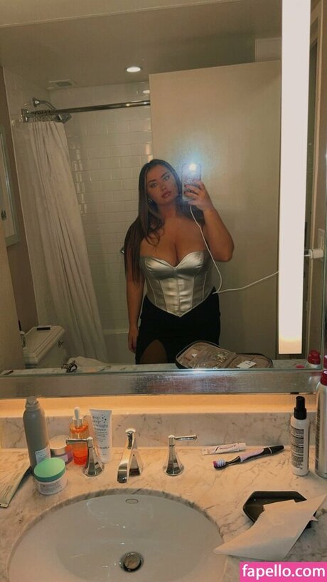 Brittney Todd star beautiful pictures