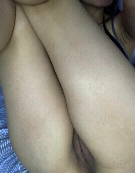 Cincingss pornstar naked photo