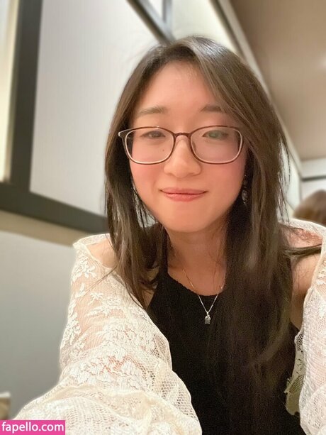 PotasticPanda erotic pornstar photos