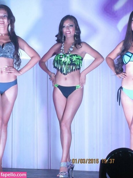 Corayma Eliana top actress pics