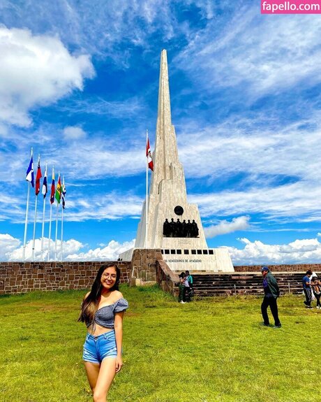 Corayma Eliana naked actress pic