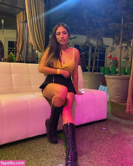 Corayma Eliana Quick photo