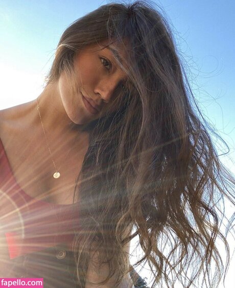 Kamryn Santos star high quality photos