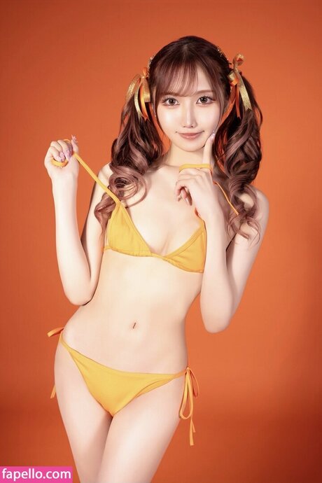 Amiri Saitou exclusive model pic