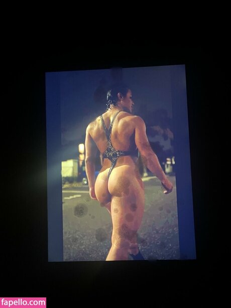 Sam Razhi model naked gallery