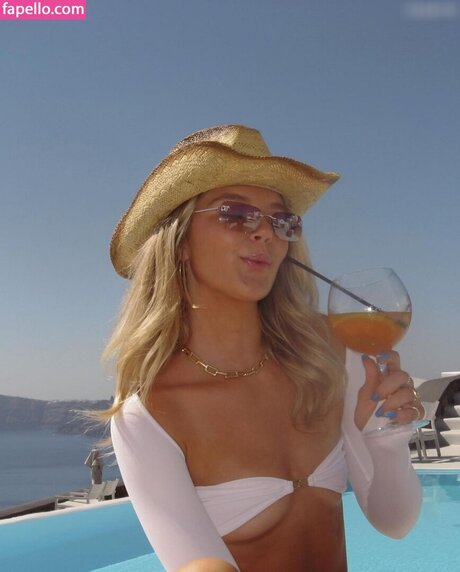 Ellie Thumann exclusive pornstar picture