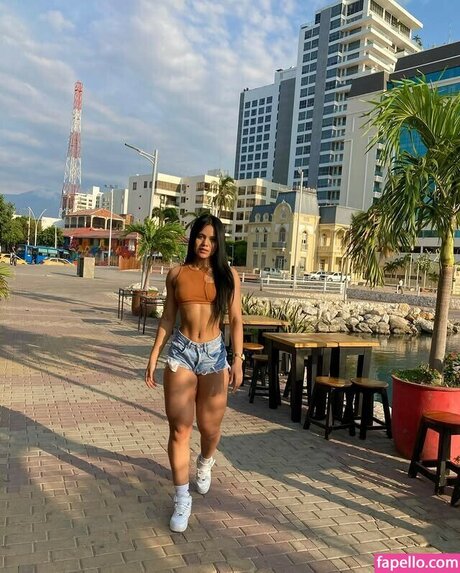 Chelsy Villero perfect actress pics