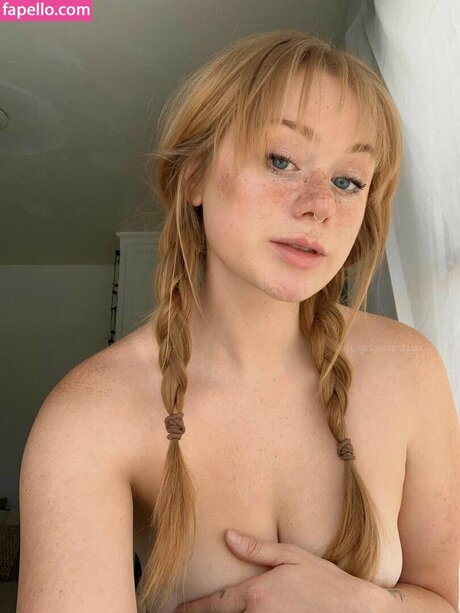 Sylvia Kay pretty actress pics