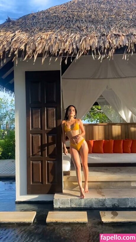 Carol Macedo nudes model images