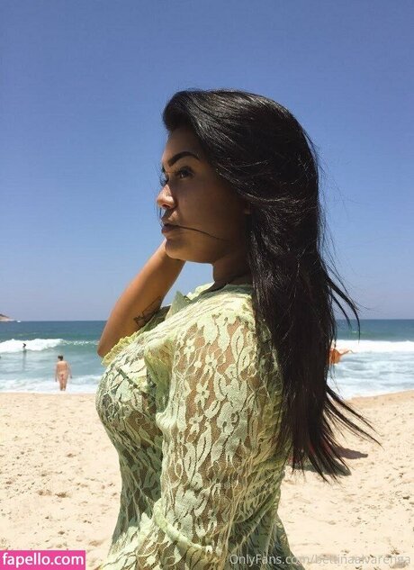 Bettina Alvarenga art star photo