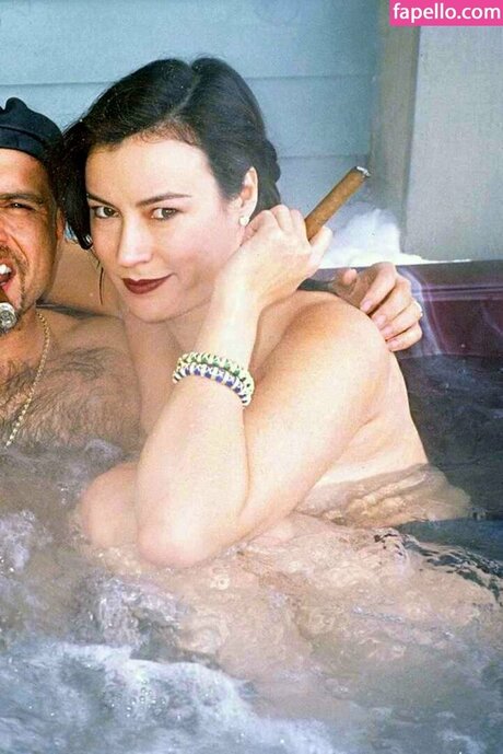 Jennifer Tilly best star pics