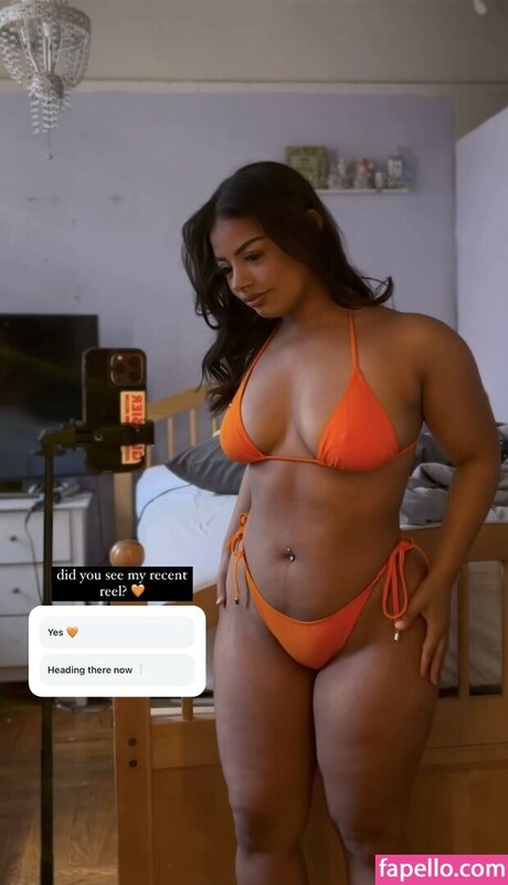 A vriell hot model pictures