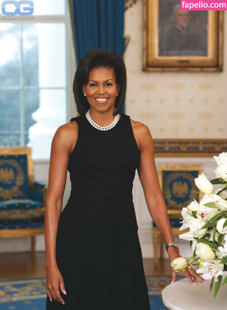 Michelle Obama naked actress pics