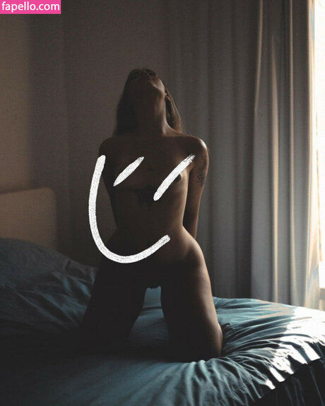 Mel Breia best star photos