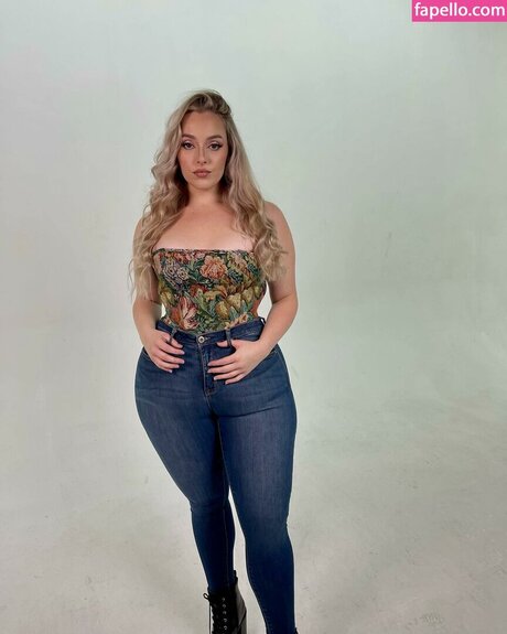 Grace Kinstler pornstar art image