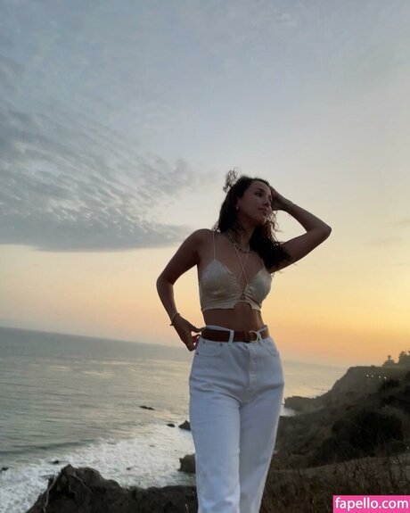 Micaela Caballero beautiful star image