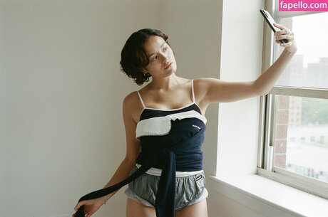 Chase Sui Wonders pretty pornstar img