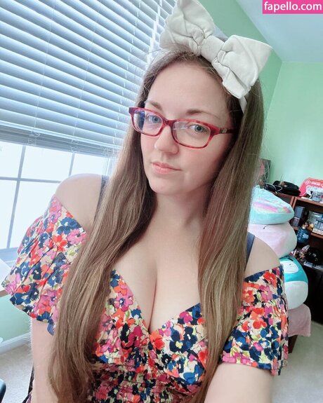 annamt1992 beautiful model image