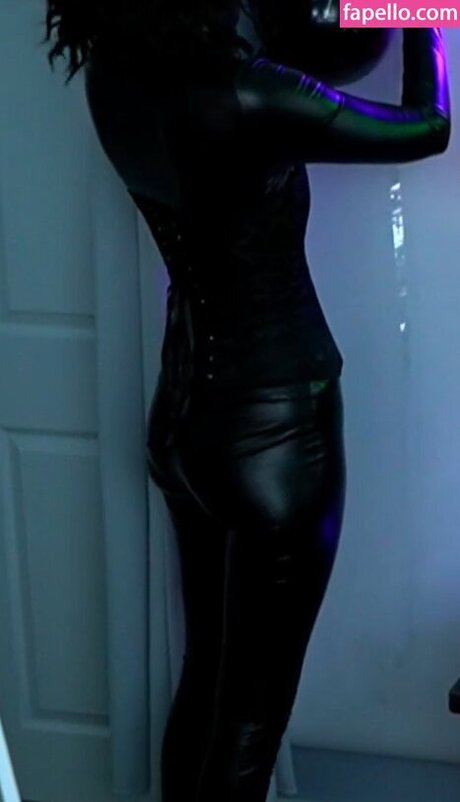 Rayactions star erotic archive