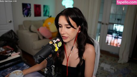 brieanneroksa erotic star photos