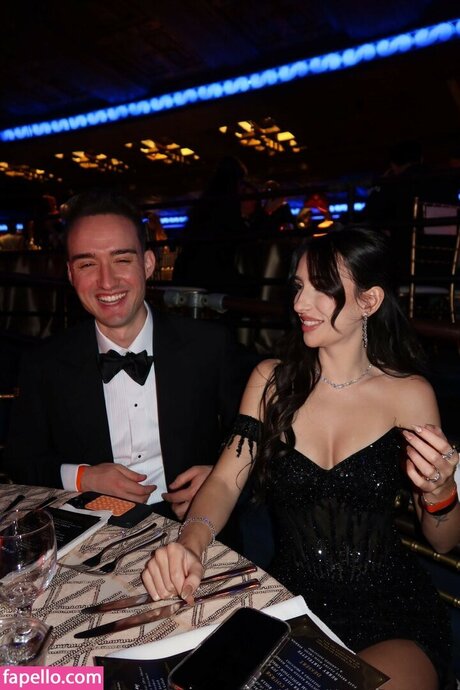 brieanneroksa xxx model img