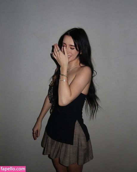 brieanneroksa erotic actress photos