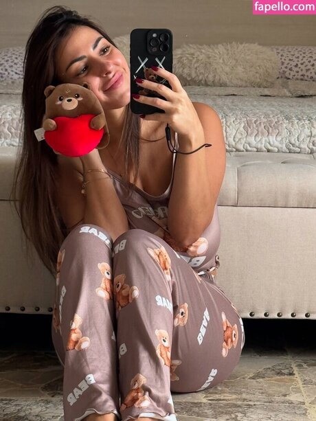 madamex93 naked model photo