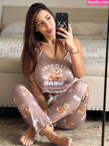 madamex93 exclusive actress pics