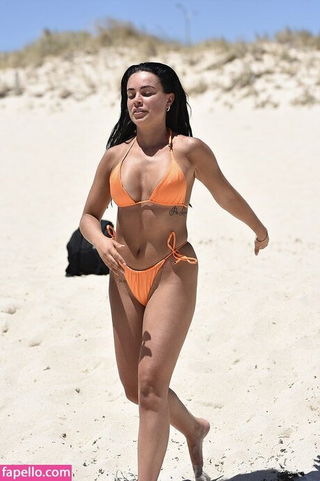 Bronte Schofield model sexy archive