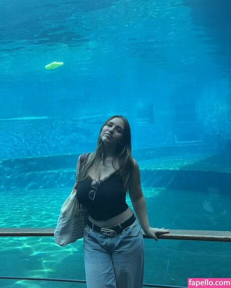 chiri francesca art model img