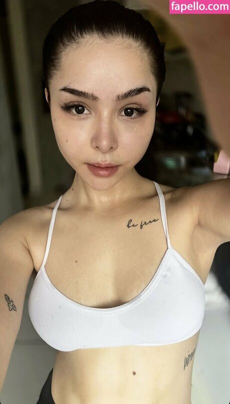 Yuni Duda pornstar hot pics