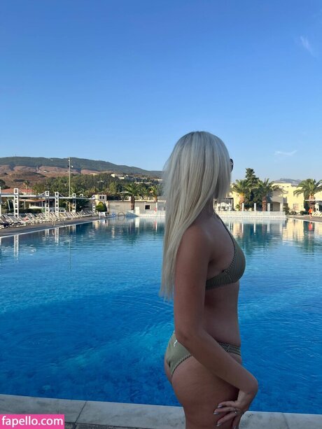 asian top onlyfans erotic pictures