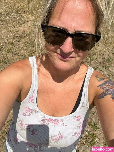 Elena Pears sexy star img