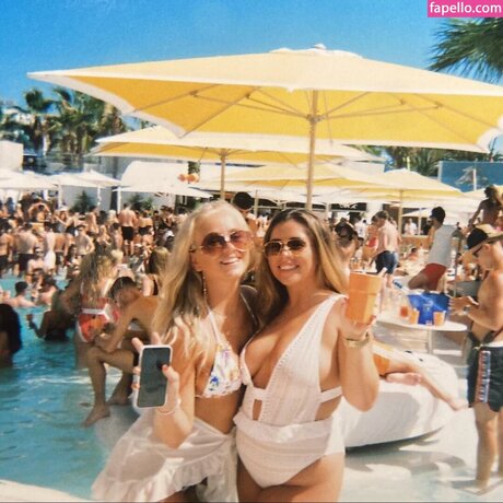 Sophie Williams top star picture