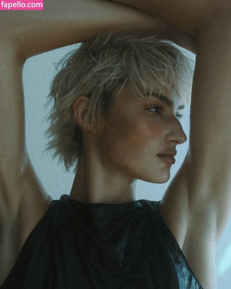 Aleandrafrerk top model photos